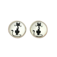 Load image into Gallery viewer, Cat studs
